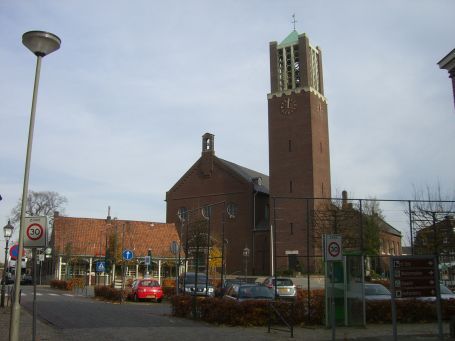 Baarlo : Marktstraat, St. Petrus Kirche